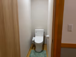2階：トイレ