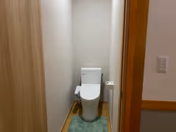 2階：トイレ